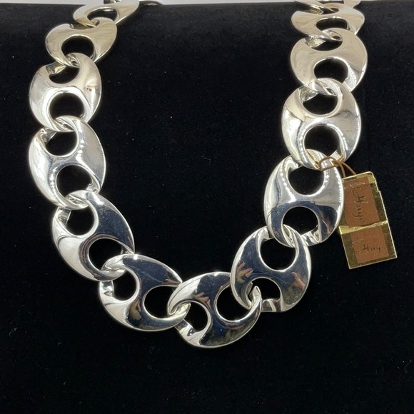 BrandNew Vintage (1980’s) 16” Chunky Chain Silver Necklace By HUGO - Picture 4 of 4
